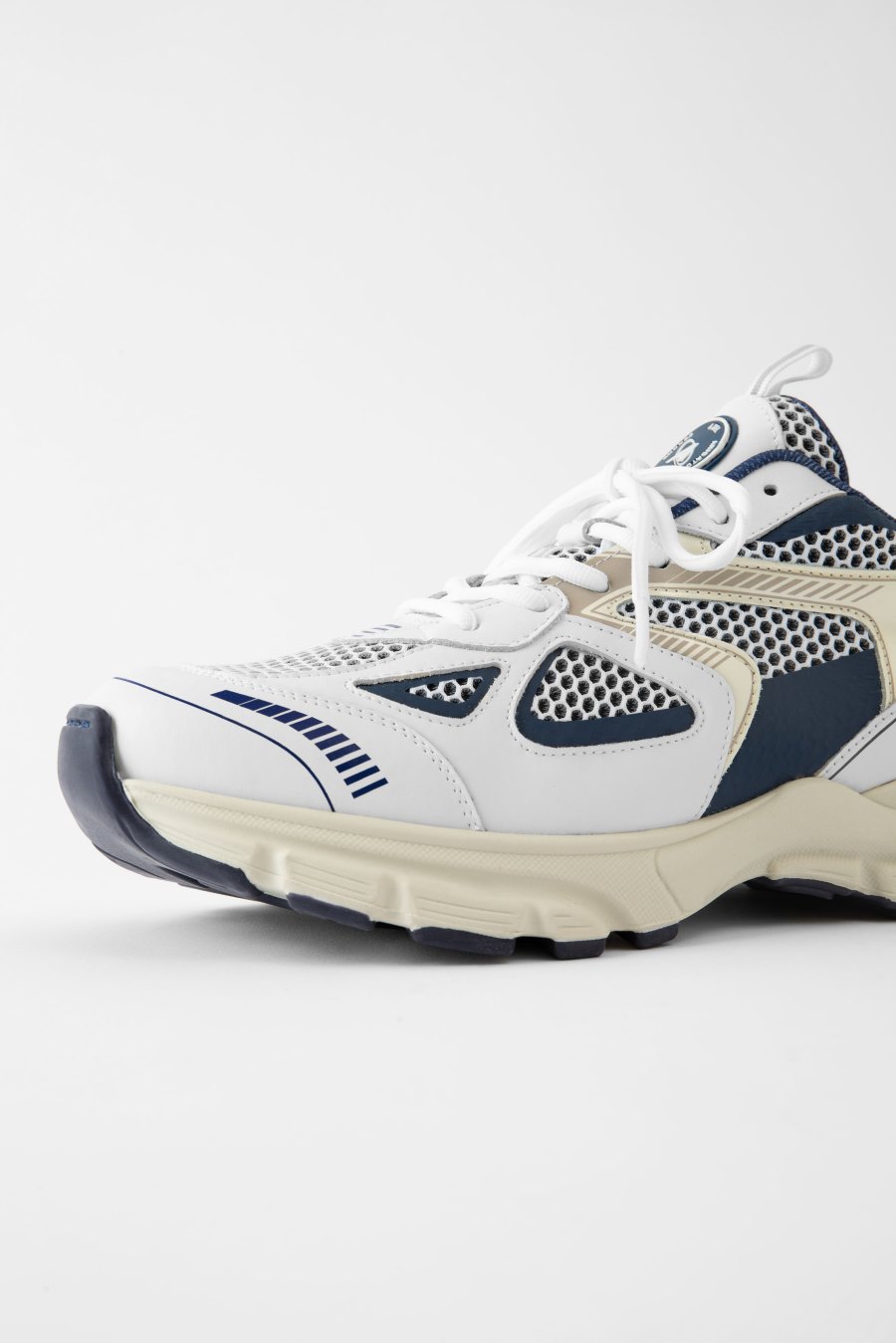 White / Navy Axel Arigato Marathon Runner Sneakers Canada | CA7033-02