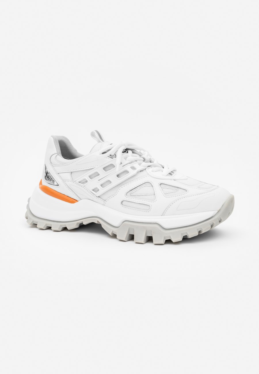 White / Orange Axel Arigato Marathon R-Tic Runner Sneakers Canada | CA1502-94